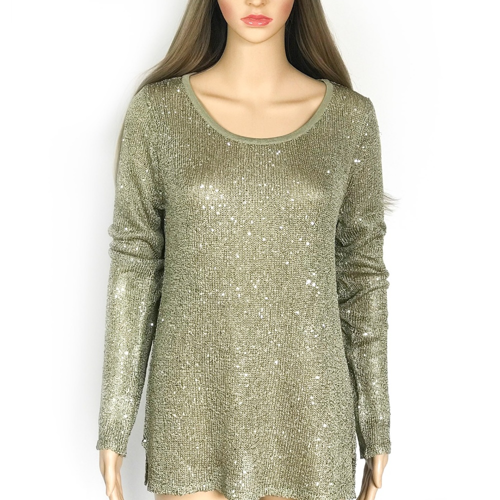New. Kenar Top w Long Sleeve & Sequin